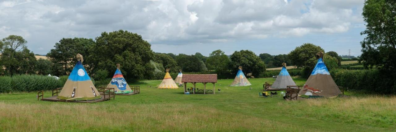 Big Sky Tipi Holidays Wartling Dış mekan fotoğraf
