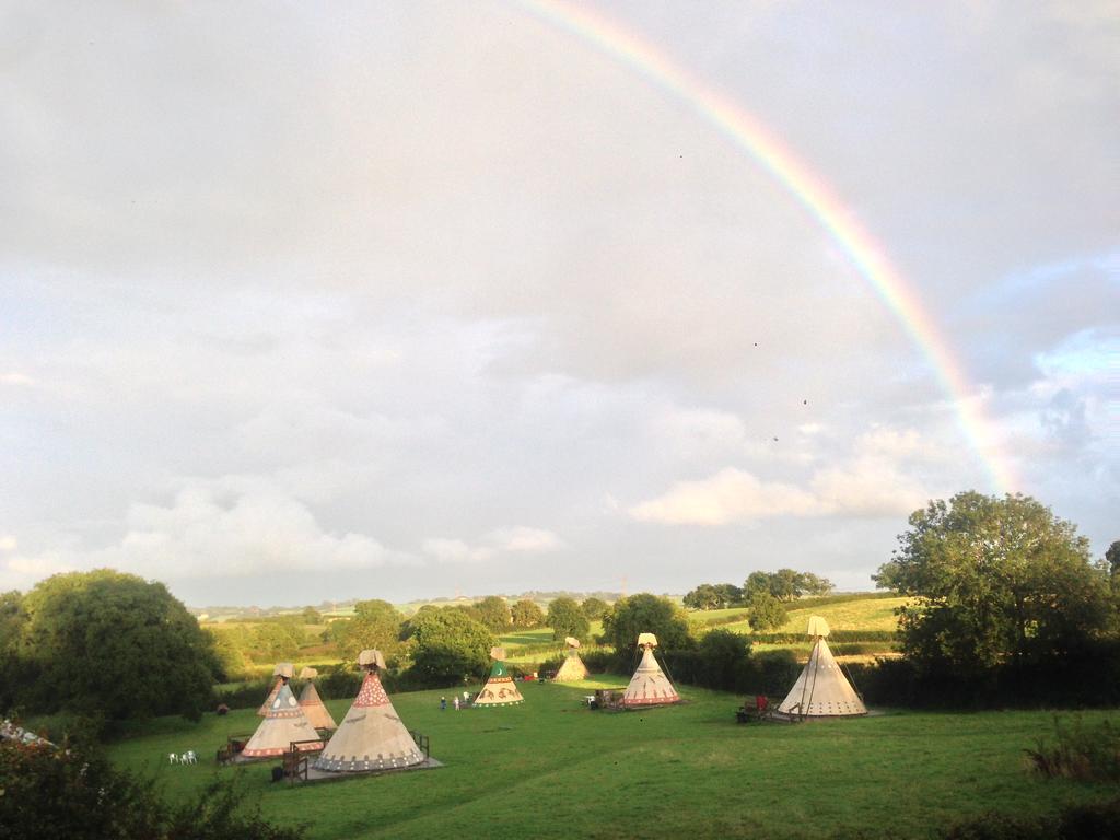Big Sky Tipi Holidays Wartling Dış mekan fotoğraf